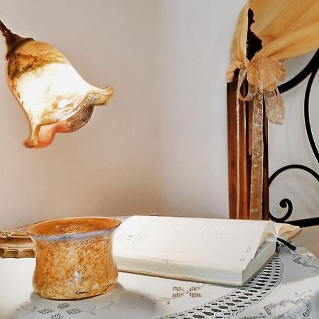 Valentini Guesthouse Karpenísion Стая снимка