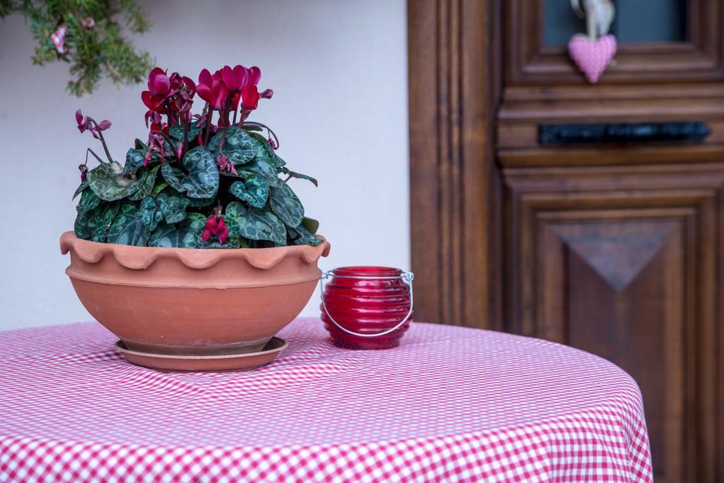 Valentini Guesthouse Karpenísion Стая снимка